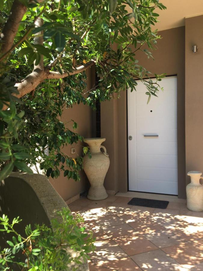 Al Poggio - Luxury Rooms Capoterra Esterno foto