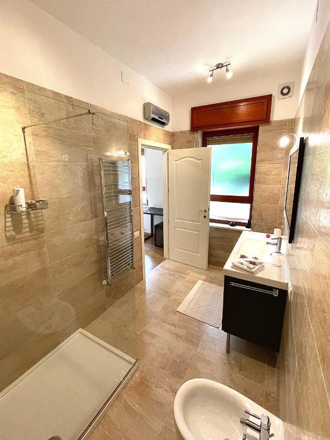 Al Poggio - Luxury Rooms Capoterra Esterno foto