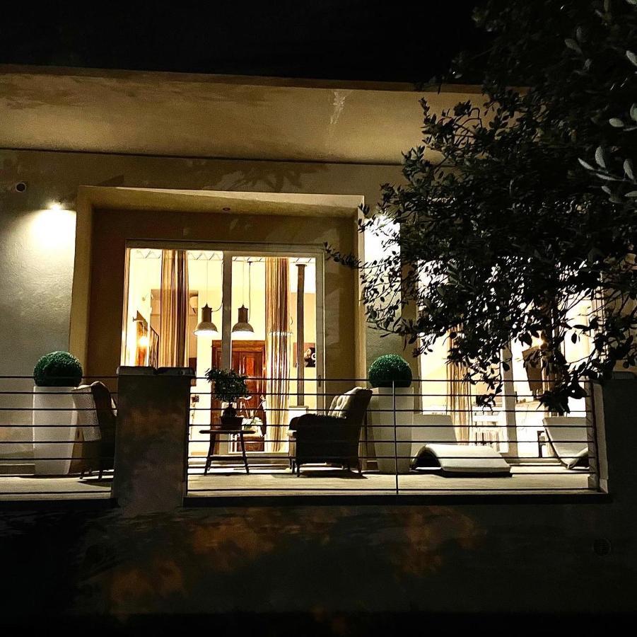 Al Poggio - Luxury Rooms Capoterra Esterno foto